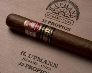 H. Upmann Propios