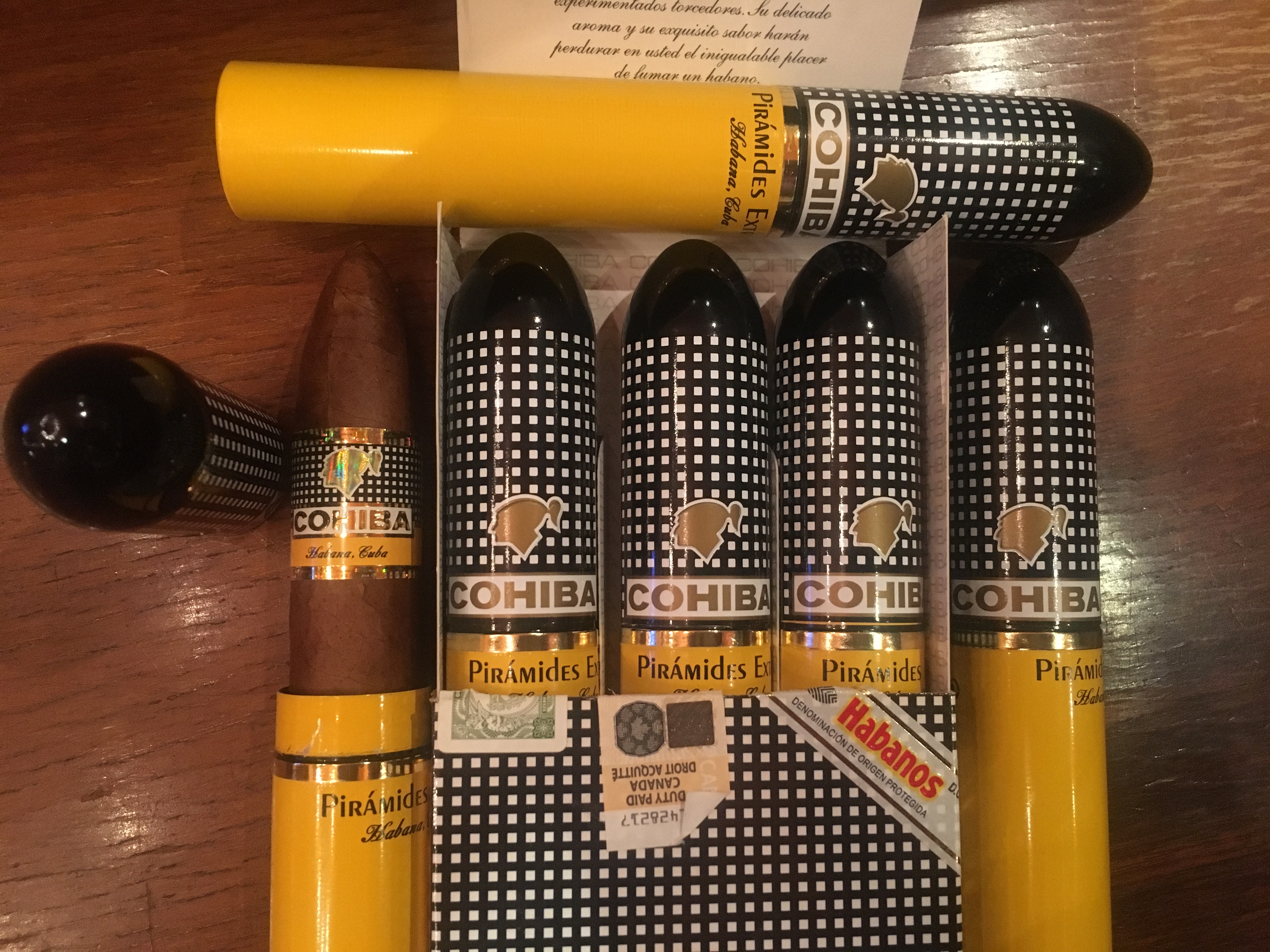 Cohiba Pirámides Extra Tubos