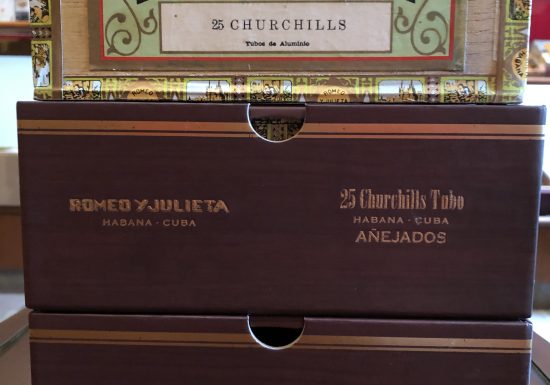 Romeo Y Julieta Anejados Churchill in Tubos