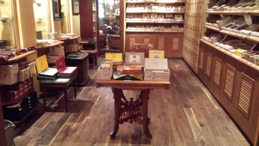 La Casa del Habano Montreal 8