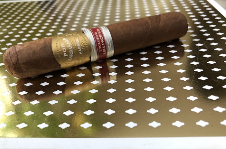 Por Larrañaga Asia Pacific Regional Robustos Cigar Review