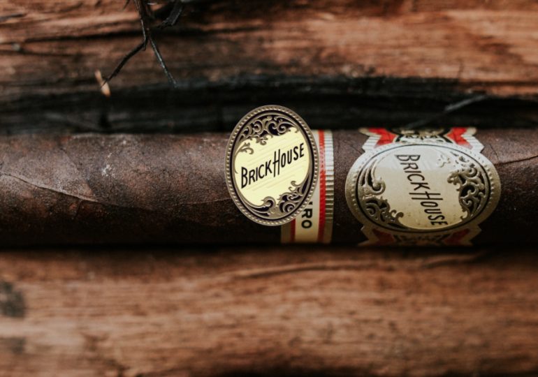 Brickhouse by J.C. Newman - Maduro Robusto Review