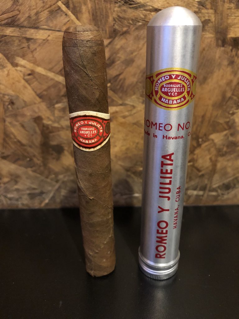 CubanHouseOfCigars_Romeo_No_3