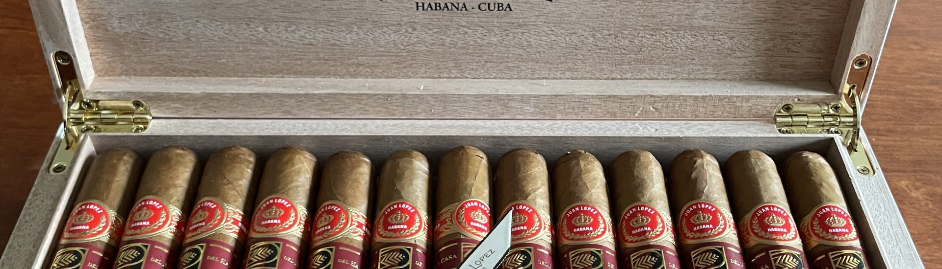 NEW CIGAR - Juan Lopez “Seleccion Especial”