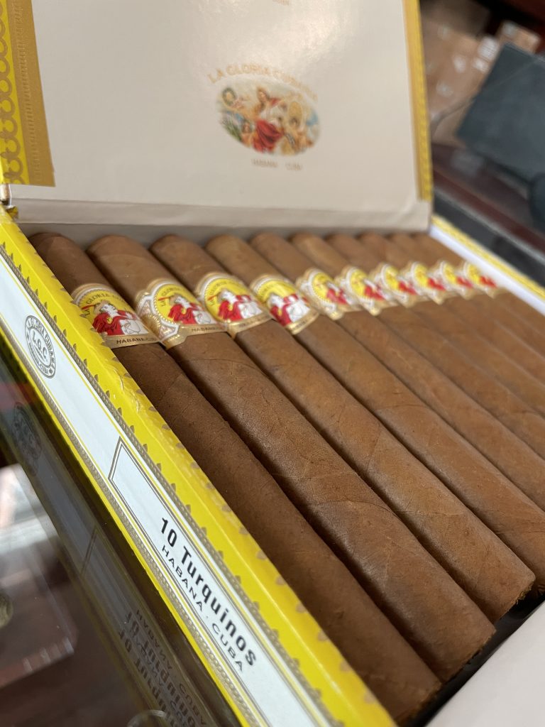 LaGloriaCubana_Turquinos_Cuban_House_Of_Cigars3