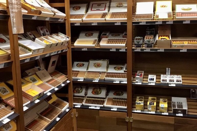 CIGAR SHOP SPOTLIGHT - 2000 Cigars in Vancouver, Canada