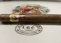 NEW CIGAR – La Gloria Cubana “Glorias” & a complete list of La Casa del Habano exclusive cigars